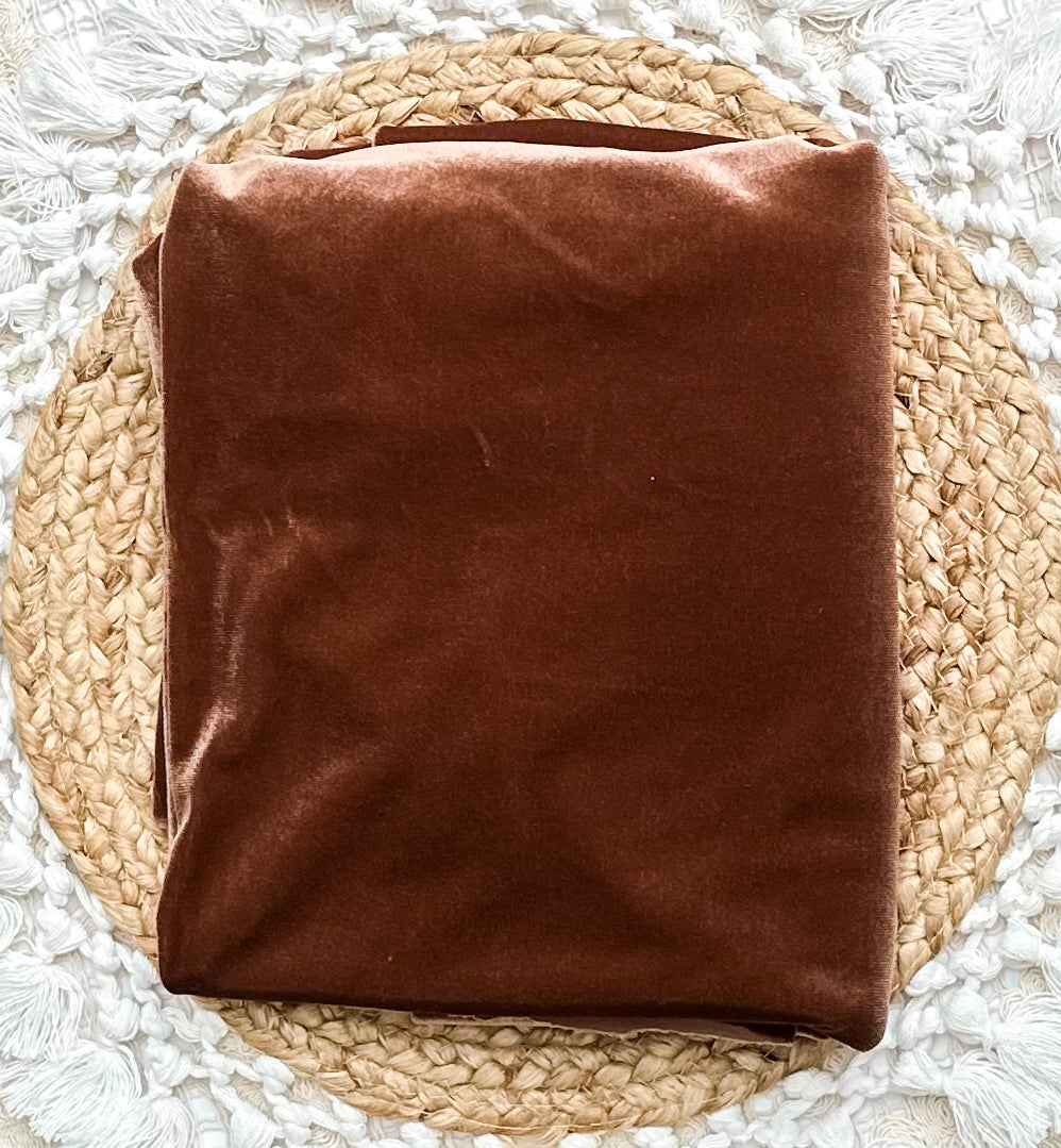 Cinnamon Velvet - Single Bow